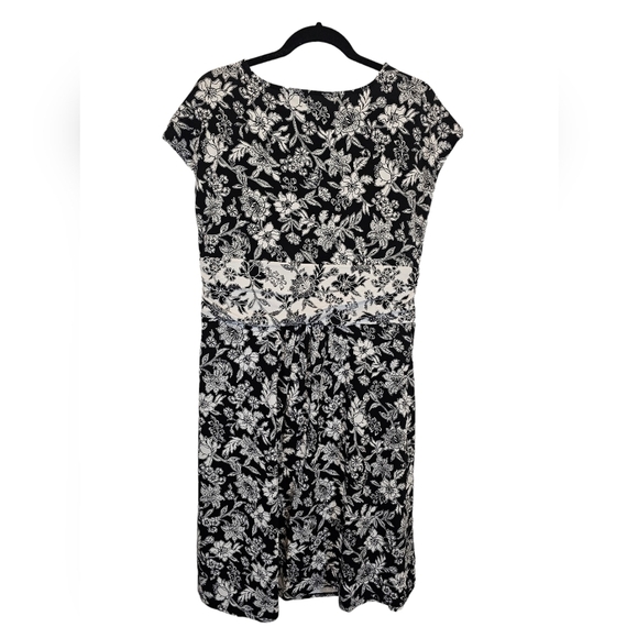 Land's End Large Modal Blend Stretchy Floral Black Dress - Picture 2 of 11